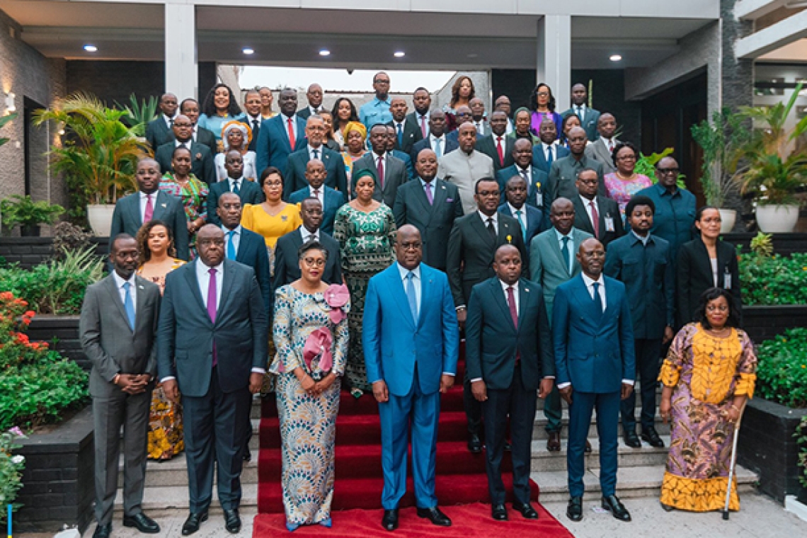 "ONG CONGO N'EST PAS À VENDRE" dénonce opulence des institutions dans le budget de l'Etat