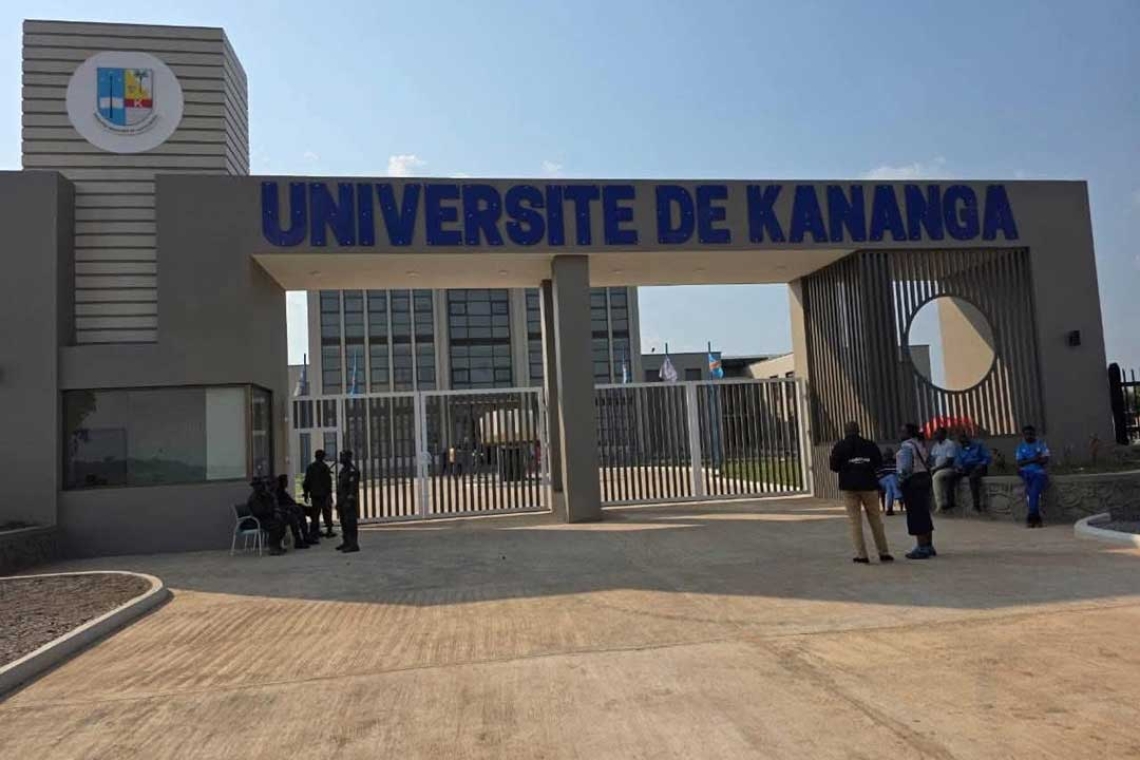 Le Président Félix Tshisekedi inaugure le nouveau bâtiment de l’Université de Kananga