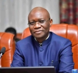 50 millions USD de riposte contre Ebola : Le Ministre Roger Kamba accusé par le personnel médical de le sacrifier