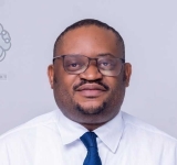 Analyse : Les traces indélébiles de Doudou Fwamba aux Finances de la RDC – Félicité par les bailleurs pour des performances historiques